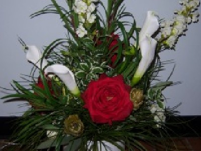 Photo for the news post: Floral – Reception Centerpiece